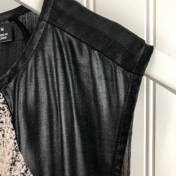 Trouve’ Women’s Mixed Material Sleeveless Top M - Picture 8 of 13